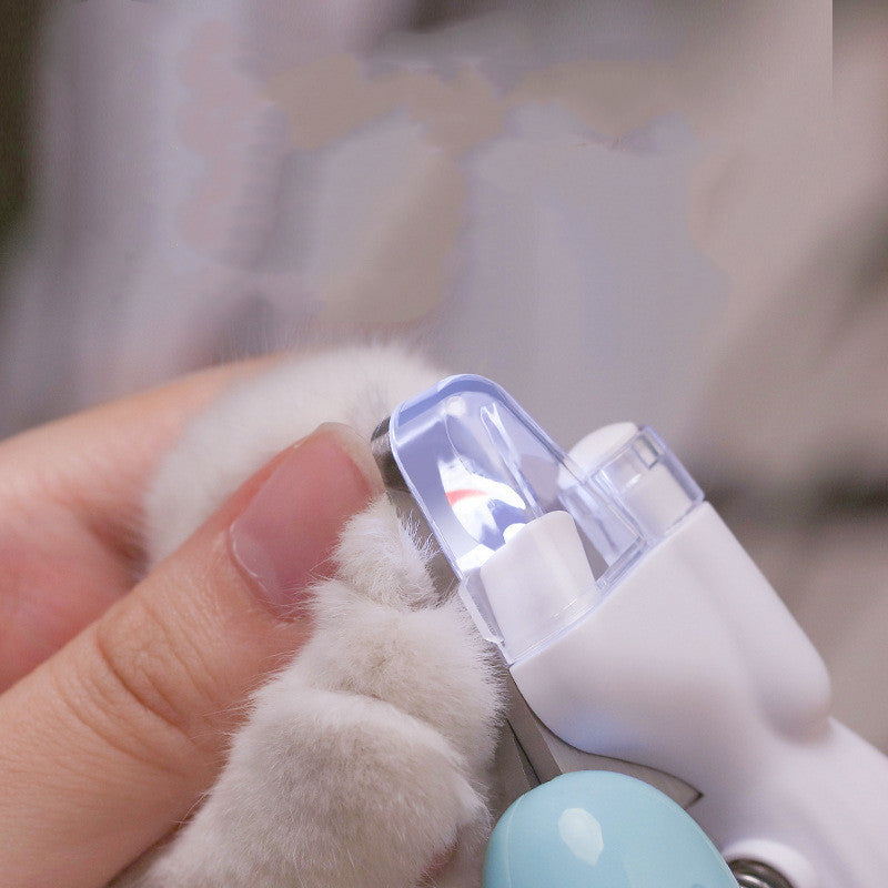 Pet Nail Clippers With Led Light for Visibility
